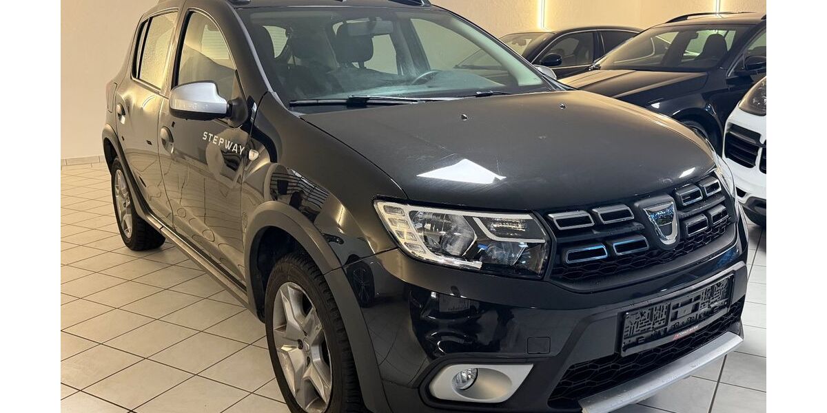 Dacia Sandero 64.403 km 10.490 &euro; Elchingen 89275