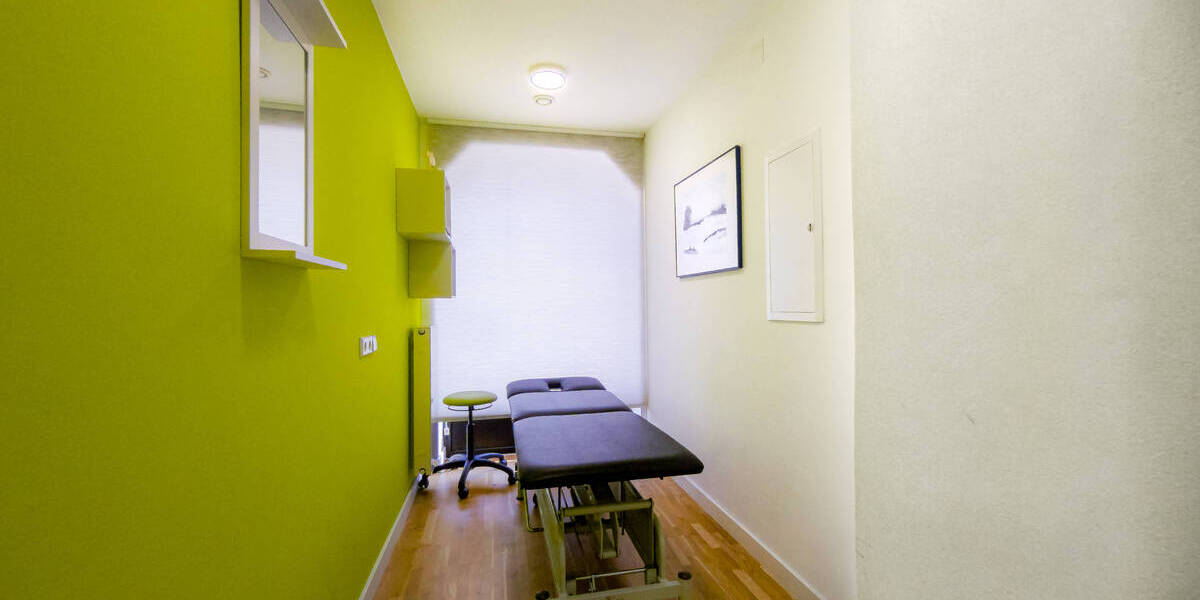 Gewerbeobjekt Ulm Mitte - 6 Zimmer, 130 m&sup2;, 499.000&euro; | Angebot:20154245