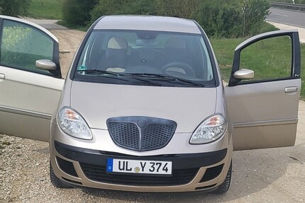 Lancia Musa 127.300 km 2.430 € Ulm 89073