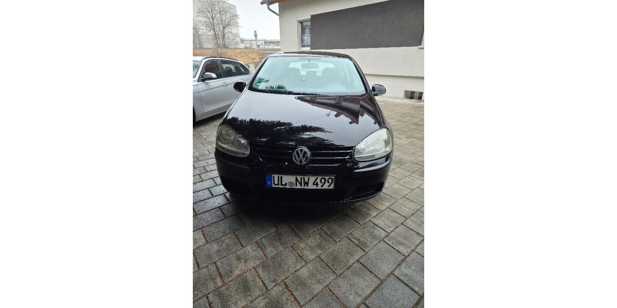 VW Golf 281.000 km 1.299 &euro; Ehingen 89584