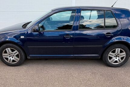 VW Golf 290.000 km 1.250 &euro; Weißenhorn 89264