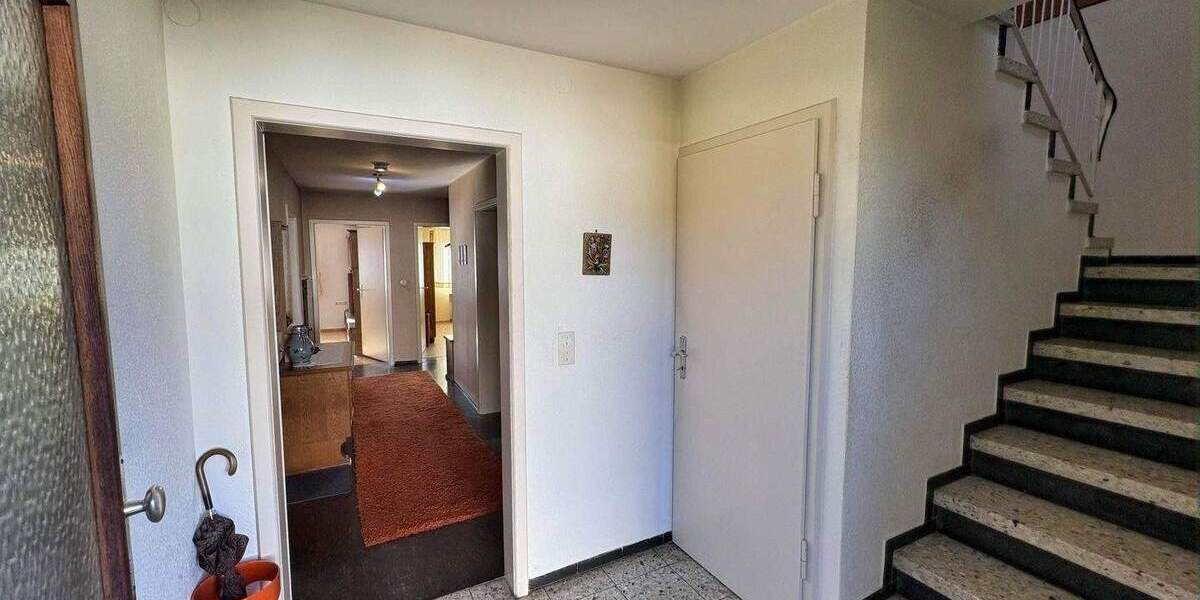 Einfamilienhaus Mietingen - 7 Zimmer, 140 m&sup2;, 349.000&euro; | Angebot:25385630