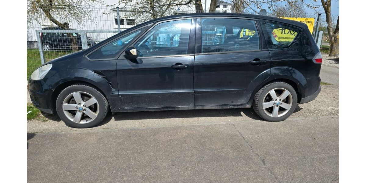 Ford S-Max 215.000 km 3.800 &euro; Langenau 89129