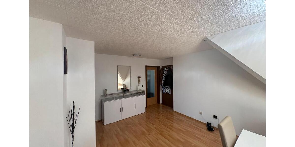 Dachgeschoßwohnung Dietenheim - 4 Zimmer, 75 m&sup2;, 650&euro; | Angebot:26504428