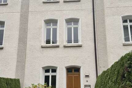 Haus zum Mieten in Ulm 2.450 € 184 m² 4 zimmer