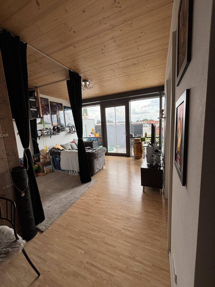 Exklusive 2-Zimmer Penthouse Wohnung in Dietenheim