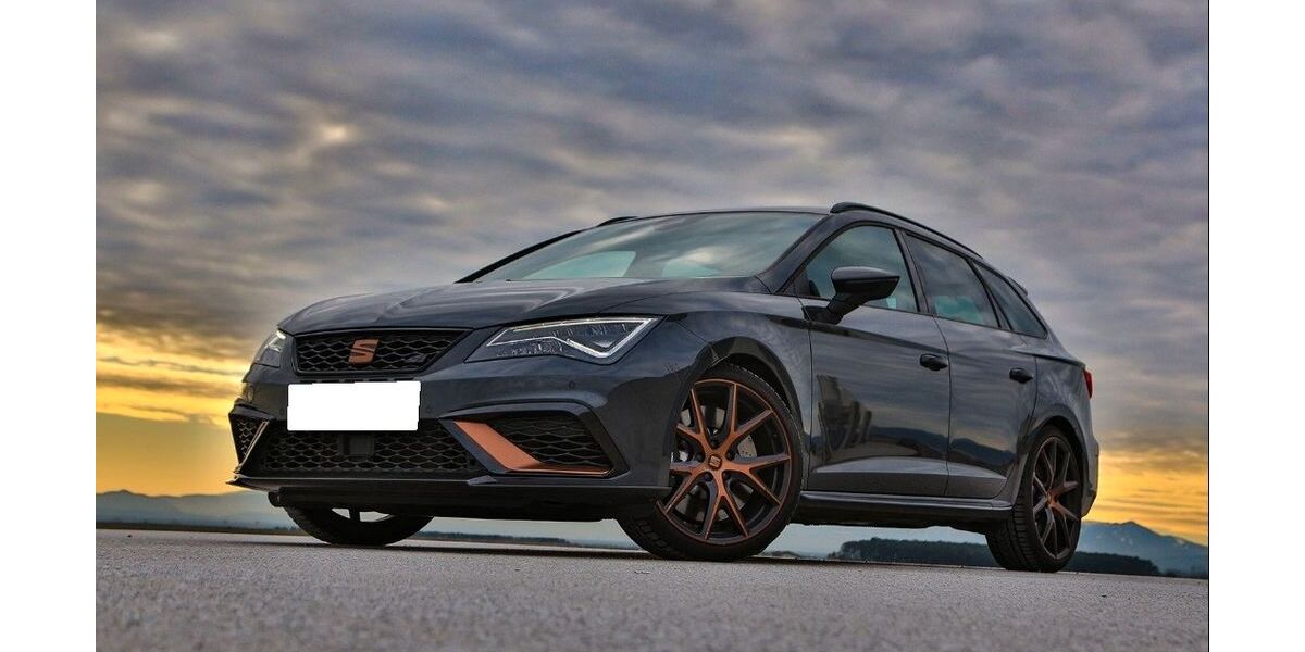 Seat Leon 83.500 km 25.490 &euro; Laichingen 89150