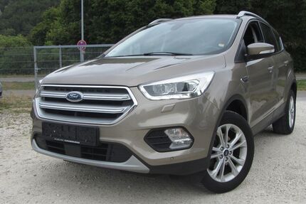 Ford Kuga 107.011 km 11.700 &euro; Schelklingen 89601
