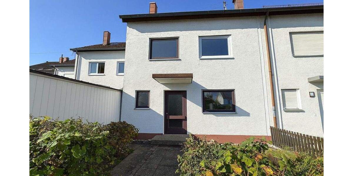 Reihenmittelhaus Pfaffenhofen an der Roth Pfaffenhofen - 5 Zimmer, 124 m&sup2;, 348.000&euro; | Angebot:25698722