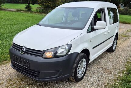 VW Caddy 220.000 km 8.900 € Ried 89358