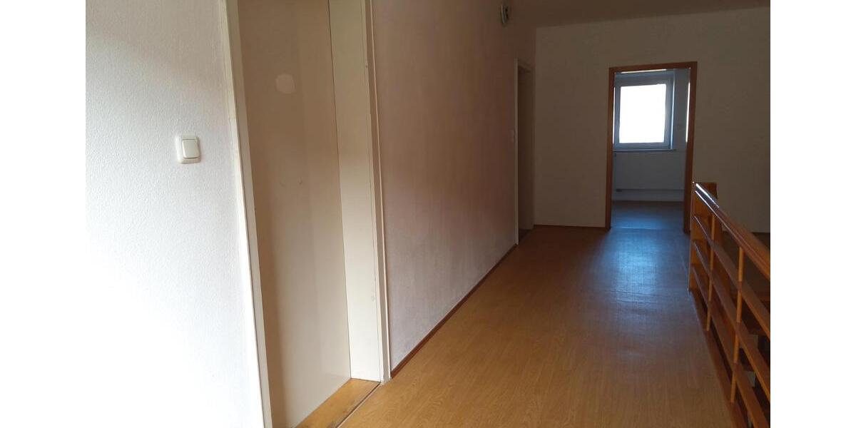 Etagenwohnung Kammeltal - 4 Zimmer, 116 m&sup2;, 900&euro; | Angebot:26335489