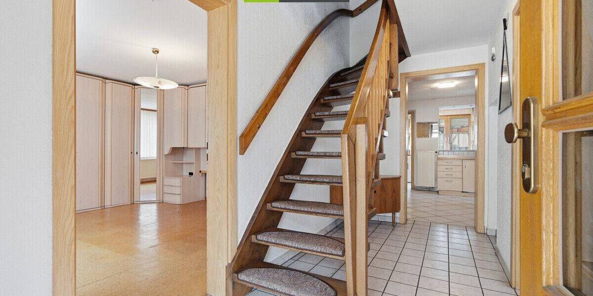 Einfamilienhaus Gerstetten - 9 Zimmer, 198 m&sup2;, 440.000&euro; | Angebot:26796224