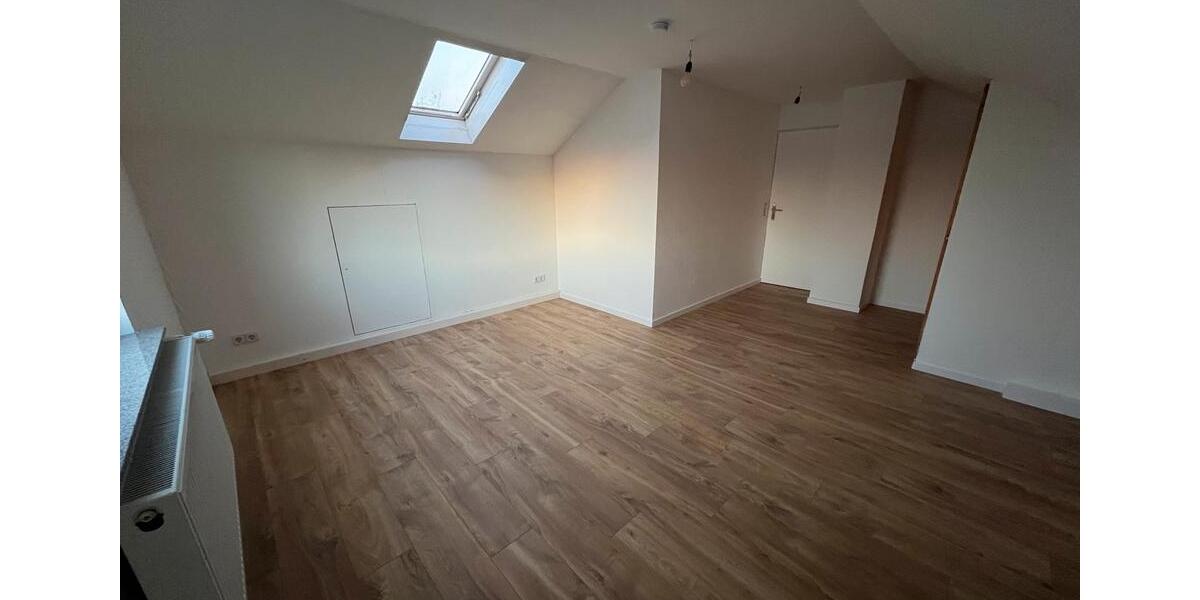 Dachgeschoßwohnung Achstetten - 2 Zimmer, 50 m&sup2;, 500&euro; | Angebot:26491819