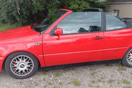 VW Golf 126.500 km 3.950 &euro; Ulm 89075