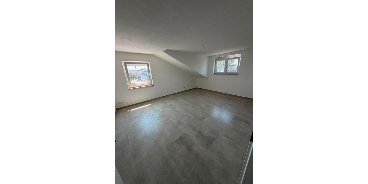 Dachgeschoßwohnung Langenau - 3 Zimmer, 95 m&sup2;, 349.000&euro; | Angebot:27130033