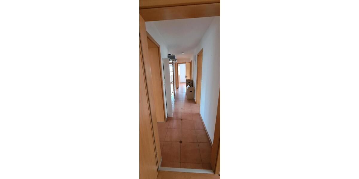 Etagenwohnung Ehingen (Donau) - 4 Zimmer, 82 m&sup2;, 900&euro; | Angebot:26534630