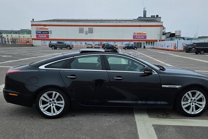 Jaguar XJ 179.000 km 14.999 &euro; senden 89250