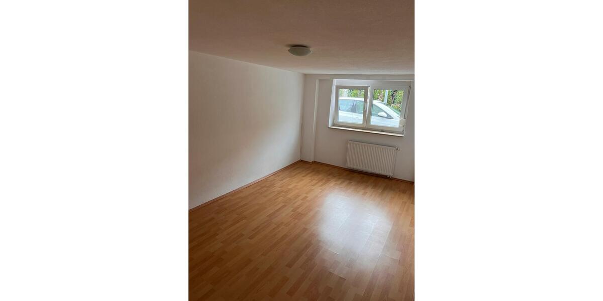 Etagenwohnung Blaustein - 3 Zimmer, 75 m&sup2;, 1.200&euro; | Angebot:26440292