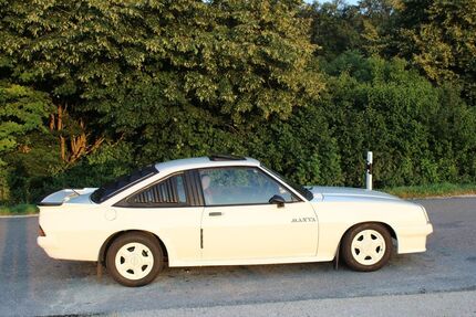 Opel Manta