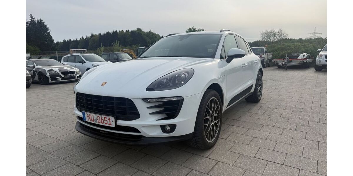 Porsche Macan 145.000 km 24.990 &euro; Vöhringen/Illerberg 89269