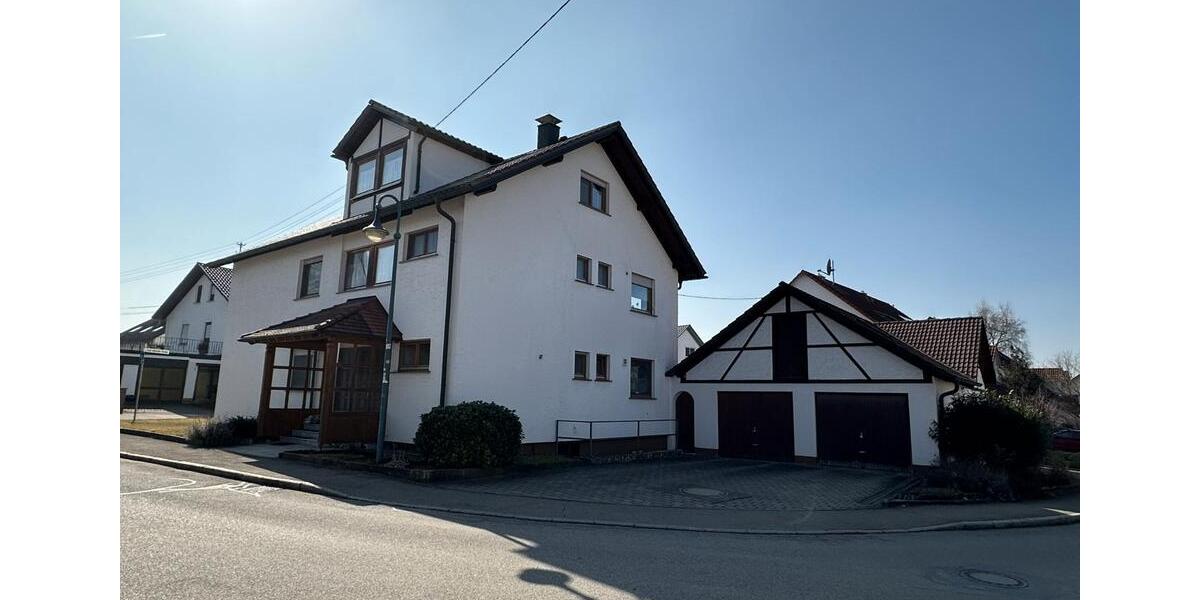 Mehrfamilienhaus, Wohnhaus Blaustein - 6.5 Zimmer, 211 m&sup2;, 485.000&euro; | Angebot:26235047