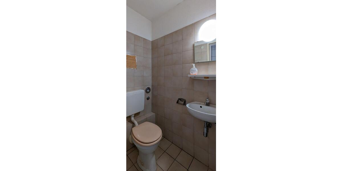 Voll ausgestatteter Lieferservice in Ulm-Böfingen zimmer