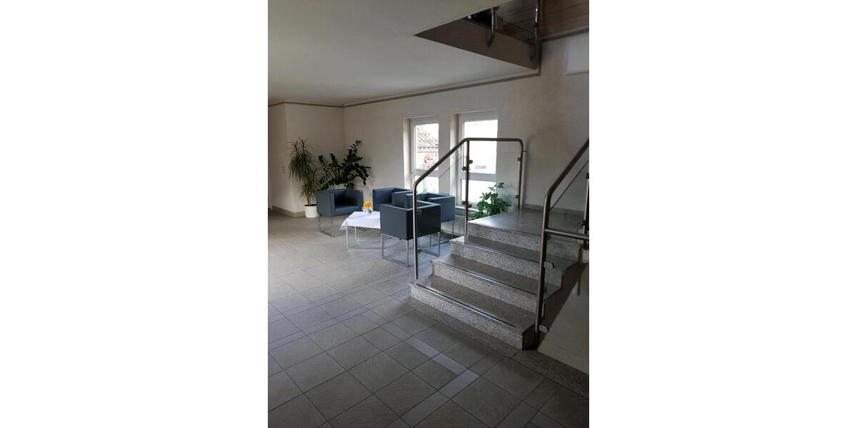 Dachgeschoßwohnung Langenau - 2 Zimmer, 45 m&sup2;, 710&euro; | Angebot:24727439