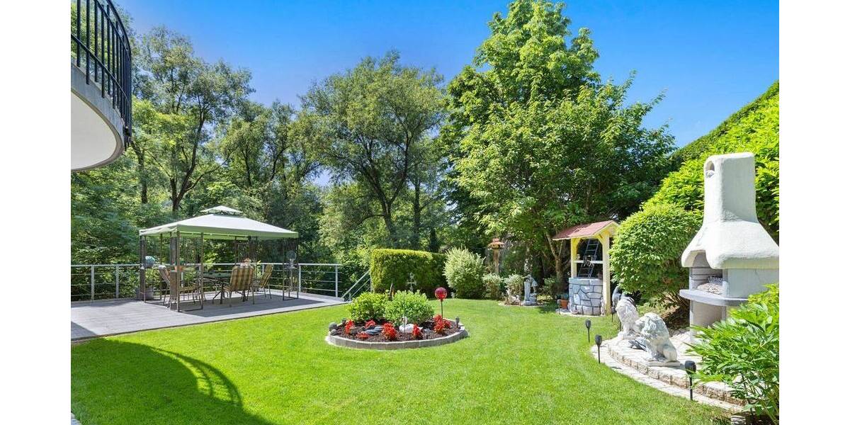 Einfamilienhaus Blaubeuren Gerhausen - 7 Zimmer, 262 m&sup2;, 985.000&euro; | Angebot:26695087