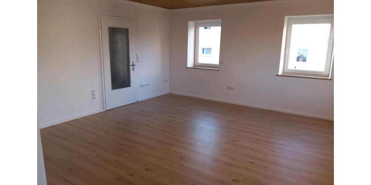 Etagenwohnung Kammeltal - 4 Zimmer, 116 m&sup2;, 900&euro; | Angebot:26335489