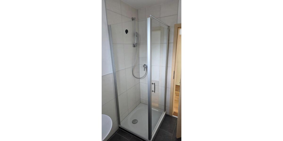 Etagenwohnung Illertissen - 2.5 Zimmer, 80 m&sup2;, 850&euro; | Angebot:26226850