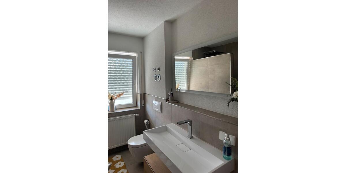 Etagenwohnung Neu-Ulm Burlafingen - 3.5 Zimmer, 82 m&sup2;, 1.590&euro; | Angebot:26267720