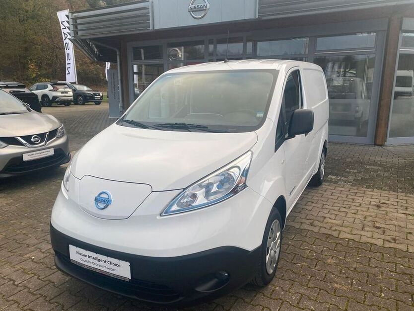 e-NV200