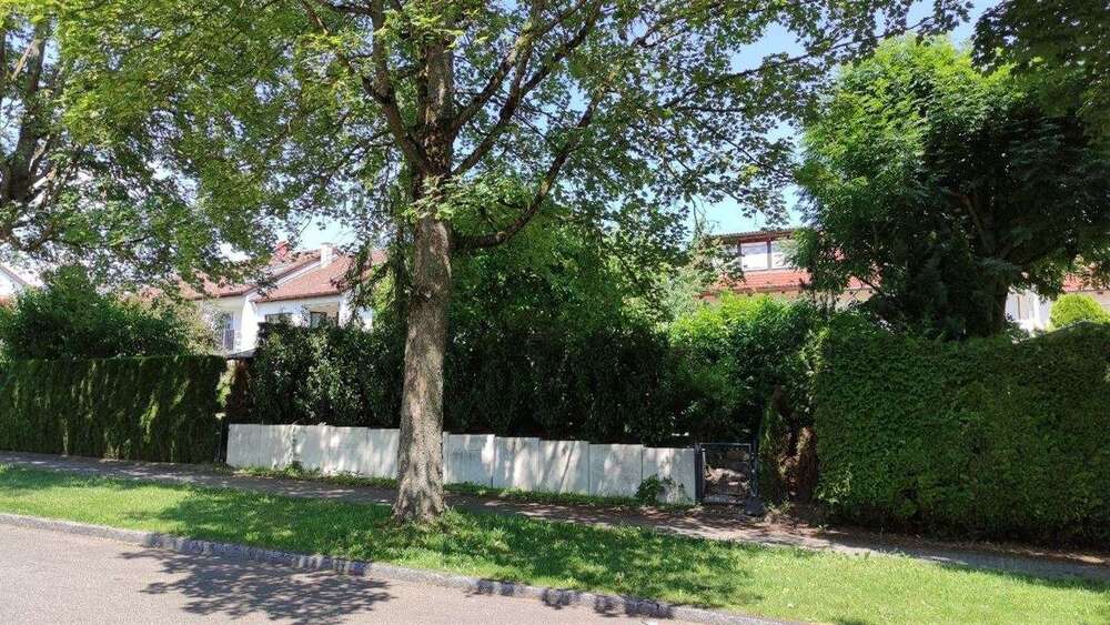 Einfamilienhaus Ulm Obertalfingen - 5.5 Zimmer, 152 m&sup2;, 2.200&euro; | Angebot:26949074