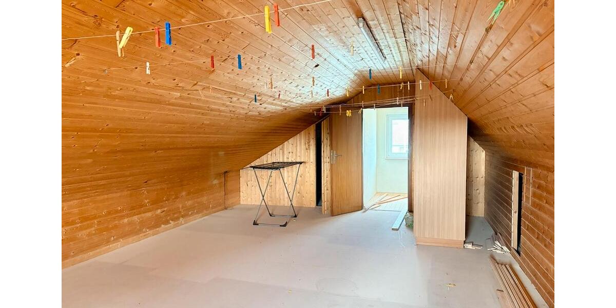 Etagenwohnung Neu-Ulm Burlafingen - 3 Zimmer, 105 m&sup2;, 1.135&euro; | Angebot:26661527