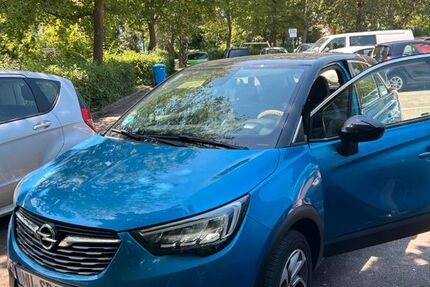 Opel Crossland (X) 70.000 km 10.999 &euro; ULM 89075