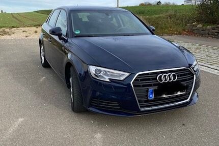 Audi A3 83.000 km 17.900 € Erbach 89155