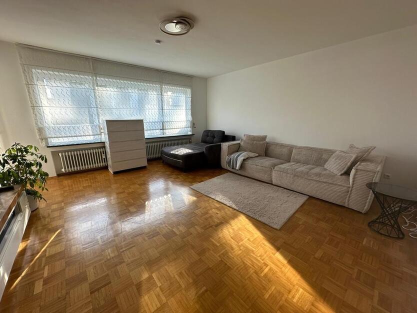 Sehr schöne 4,5 Zi-Wohnung in Illertissen mit Garten und Terrasse
