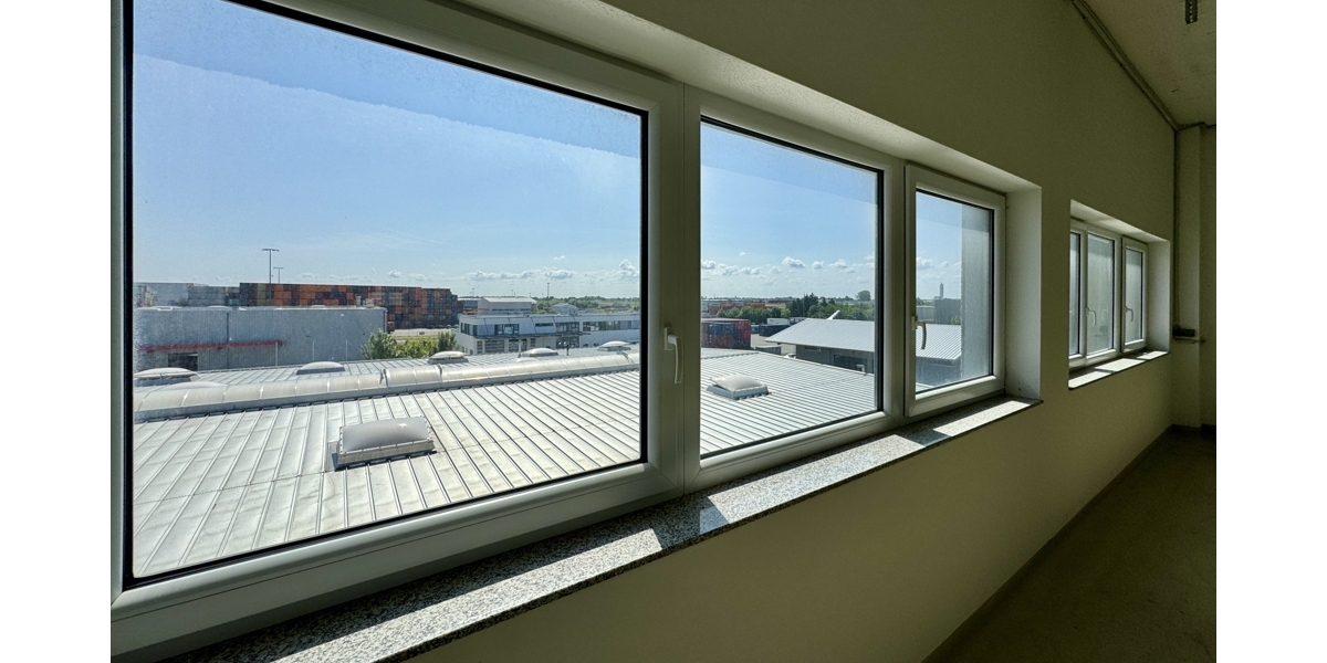 Lagerfläche ab sofort verfügbar - am Industrie- und Logistikstandort zimmer