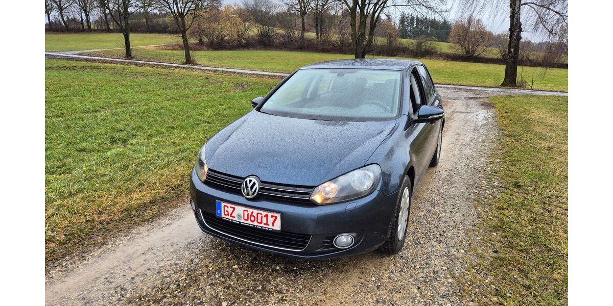 VW Golf 125.000 km 5.900 &euro; Ried 89358
