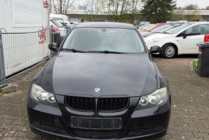 BMW 318 209.000 km 750 &euro; Neu-Ulm 89231