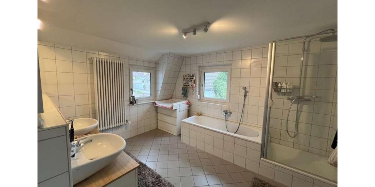 Einfamilienhaus Elchingen Oberelchingen - 4 Zimmer, 123 m&sup2;, 495.000&euro; | Angebot:25400598