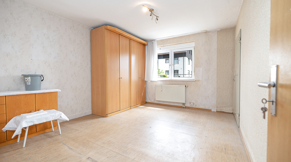 Ein bis Zweifamilienhaus mit Charme und Potenzial 8 zimmer
