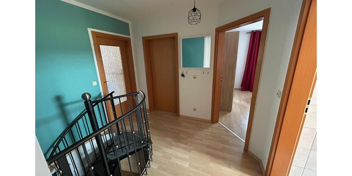 Erdgeschoßwohnung Kammeltal - 4 Zimmer, 100 m&sup2;, 890&euro; | Angebot:26355400