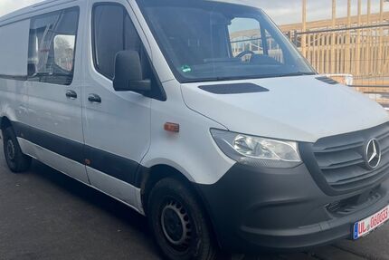 Mercedes-Benz Sprinter 294.000 km 13.200 &euro; Ulm 89075