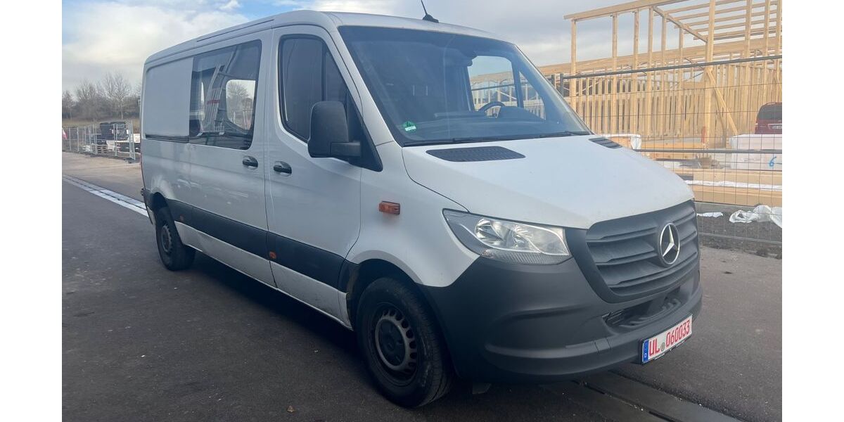 Mercedes-Benz Sprinter 294.000 km 13.200 &euro; Ulm 89075