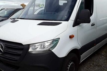 Mercedes-Benz Sprinter 294.000 km 14.800 € Ulm 89075