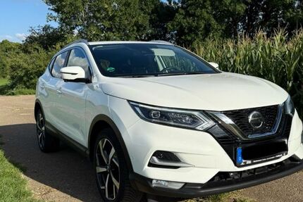 Nissan Qashqai 66.000 km 20.999 € Bad Ditzenbach 73342