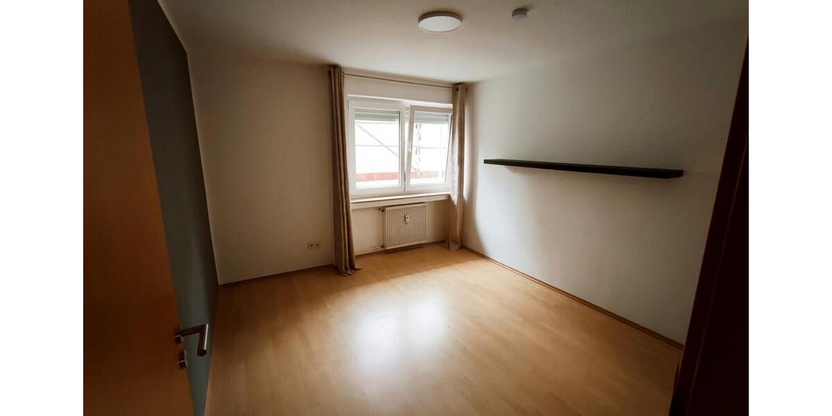 Etagenwohnung Neu-Ulm Ludwigsfeld - 4.5 Zimmer, 89 m&sup2;, 345.000&euro; | Angebot:26661995