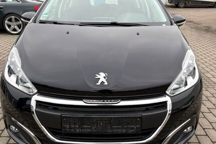 Peugeot 208 100.463 km 5.799 &euro; Ulm 89079