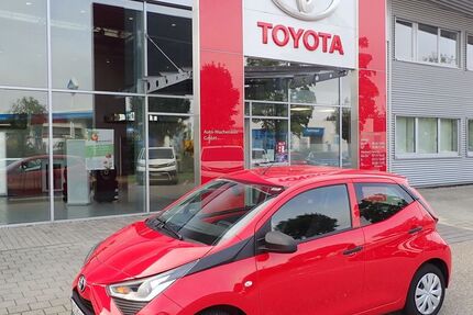 Toyota Aygo (X) 17.035 km 9.950 € Neu-Ulm 89231